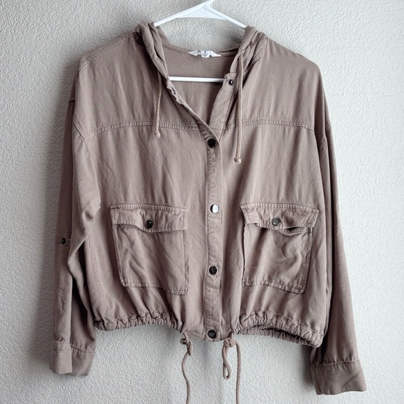 Jack by BB Dakota Utility Hoodie Cropped Jacket Brown Tan Small - Picture 1 of 5